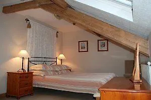 Abbeyfields Hotel 4*